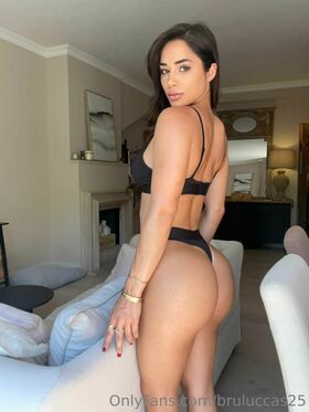 bruluccas30 Nude Leaks OnlyFans Photo 34