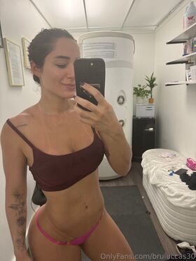 bruluccas30 Nude Leaks OnlyFans Photo 59