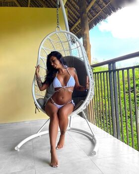 Brunedde Nude Leaks OnlyFans Photo 12