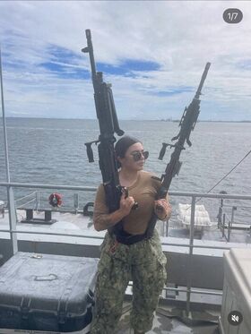 Bundleofmia Nude Leaks OnlyFans Photo 1