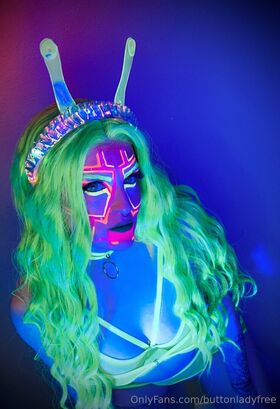 buttonladyfree Foto vazada OnlyFans nua 13