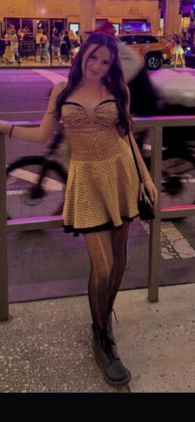 Cailey Fleming Nahé uniklé OnlyFans foto 12