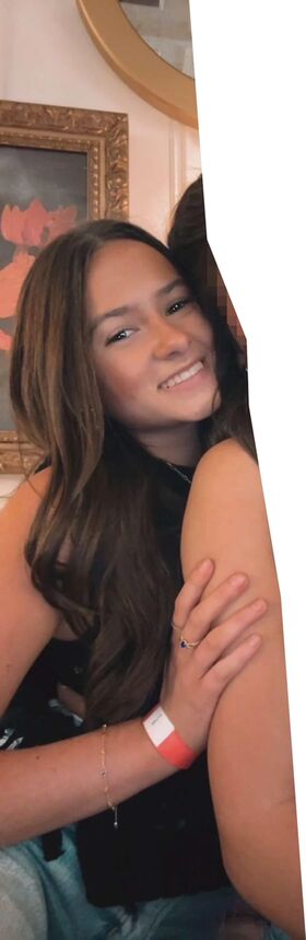 Cailey Fleming Nahé uniklé OnlyFans foto 22