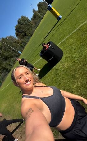 Caitlin Beevers नग्न लीक OnlyFans फोटो 72