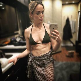 Caity Lotz Nude Leaks OnlyFans Photo 59