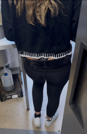 CandidSluts Nude Leaks OnlyFans Photo 5