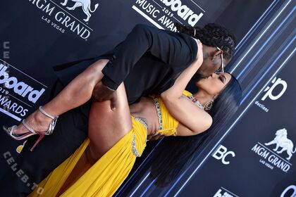 Cardi B Foto trapelata OnlyFans nuda 678