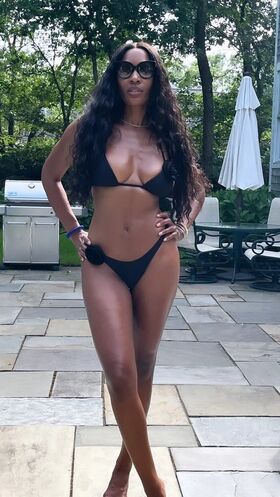 Cari Champion Nude Leaks OnlyFans Photo 4