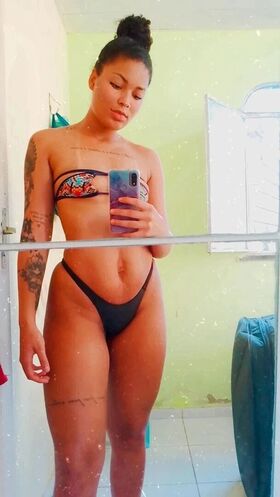 Carla Dias Nude Leaks OnlyFans Photo 4