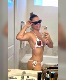 Carla Perez Nude Leaks OnlyFans Photo 22
