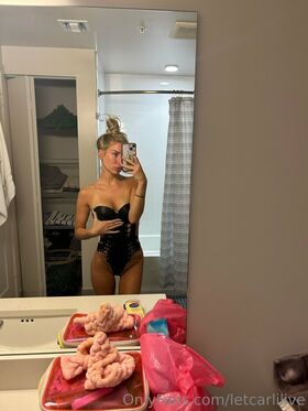 Carli Maueer Nude Leaks OnlyFans Photo 49