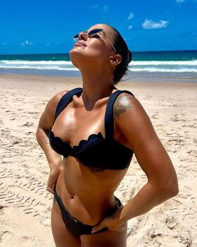 Carol Peixinho Nude Leaks OnlyFans Photo 26