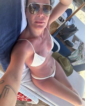 Carolina Ferraz Nude Leaks OnlyFans Photo 1