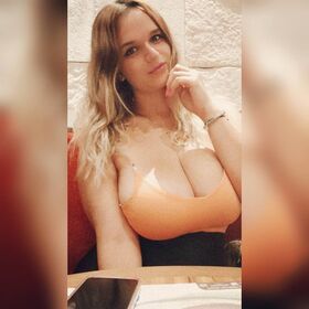 Carolina Lozz Nude Leaks OnlyFans Photo 3