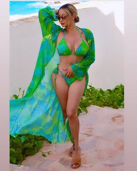 Carolina Marquez Nude Leaks OnlyFans Photo 21