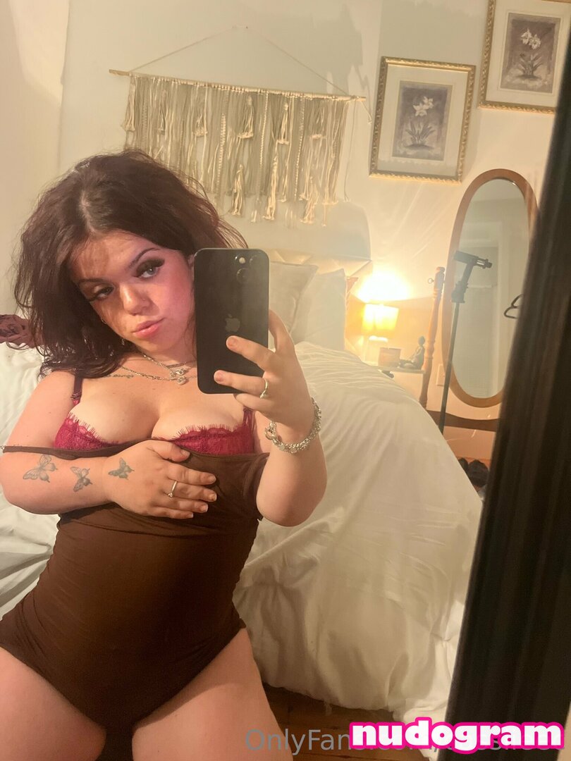 Cassie  Cassiieec Nude Leaks OnlyFans Photo 87 - Nudogram v2.0