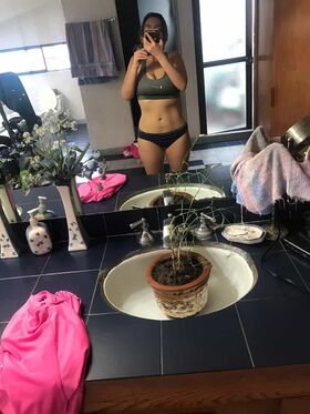 Catalina Somohano Nude Leaks OnlyFans Photo 33
