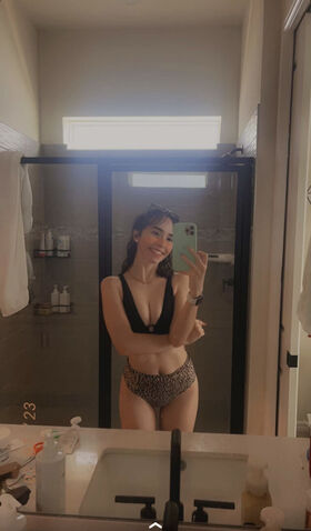 Catlyn Crespo Nude Leaks OnlyFans Photo 4