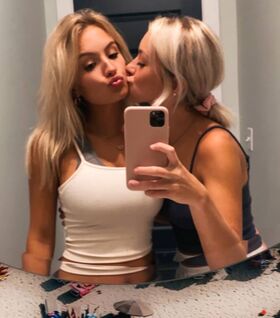 cecehandley / ciiiicii