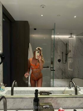 Celeste Bright Nude Leaks OnlyFans Photo 15