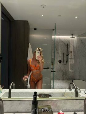 Celeste Bright Nude Leaks OnlyFans Photo 17