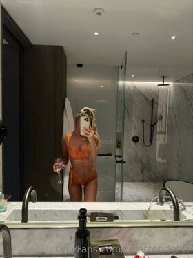 Celeste Bright Nude Leaks OnlyFans Photo 20