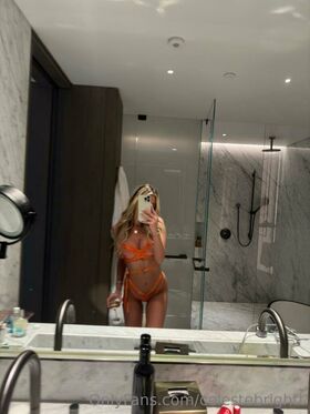 Celeste Bright Nude Leaks OnlyFans Photo 27