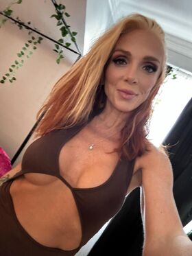 celeste86 Nude Leaks OnlyFans Photo 7