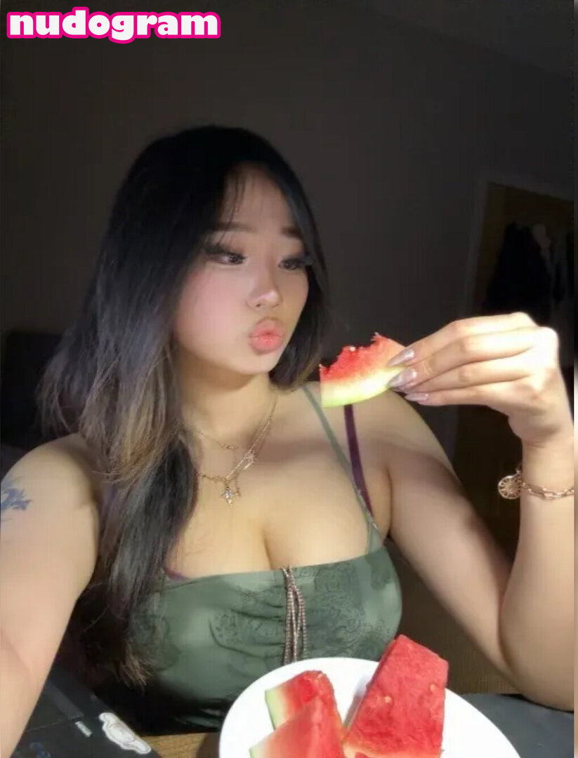 annie zheng  cellow111 Гола изтичане OnlyFans снимка 62 - Nudogram v2.1