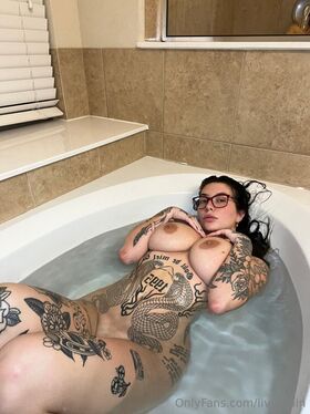 ChampagneRose Nude Leaks OnlyFans Photo 23