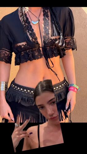 Charli D'Amelio Nahé uniklé OnlyFans foto 2188