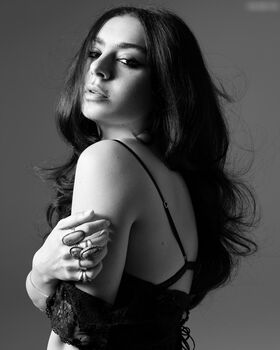 Charli XCX Nude Leaks OnlyFans Photo 1704