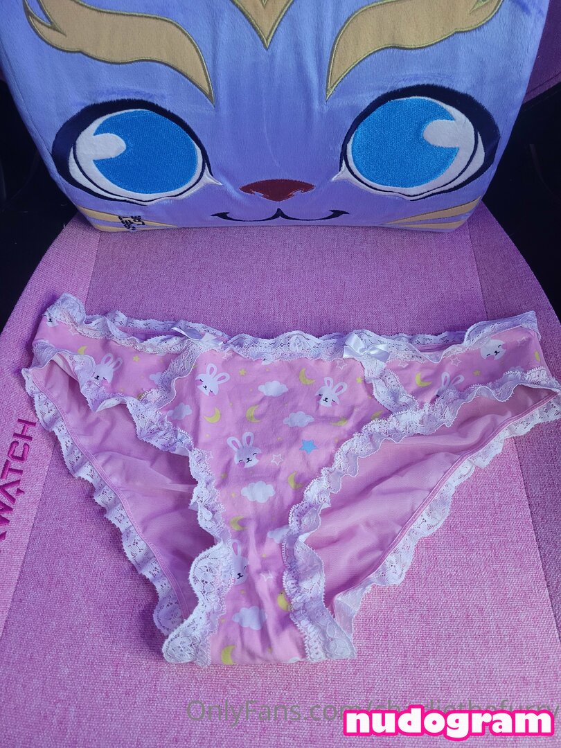 charliethefurry  charliethefurryvoid Nude Leaks OnlyFans Photo 4 -  Nudogram v2.0