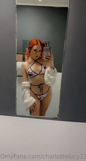 charlottelucy22 Nude Leaks OnlyFans Photo 5