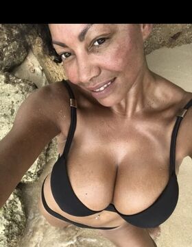 Charmaine Sinclair Nude Leaks OnlyFans Photo 23