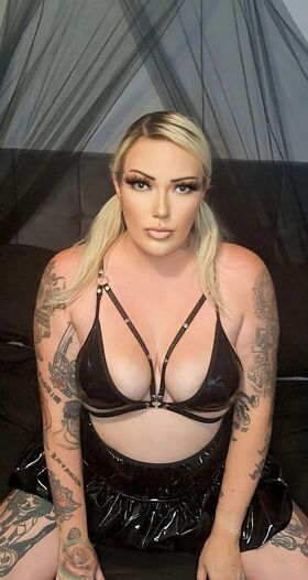 Cherry_bombxxx Nude Leaks OnlyFans Photo 6