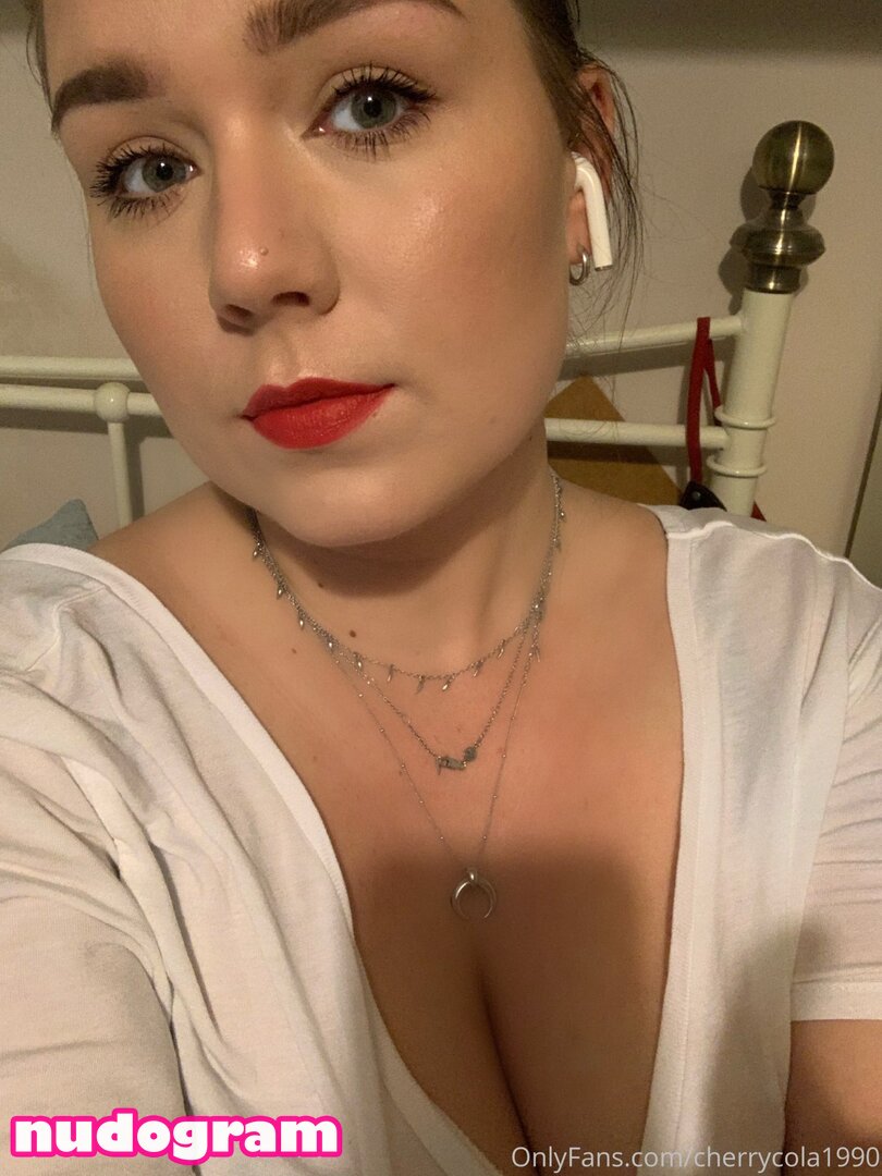 Cherry Cola  cherrycola1990  misscolacherry Nude Leaks OnlyFans Photo 18...