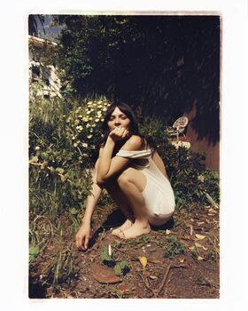 Cherry Glazerr Çıplak Sızdırılmış OnlyFans Fotoğrafı 26