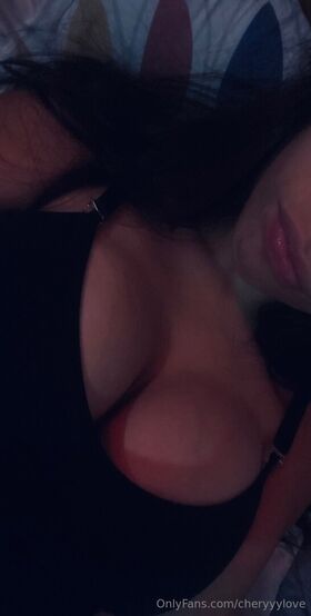 cheryyylove Nude Leaks OnlyFans Photo 9