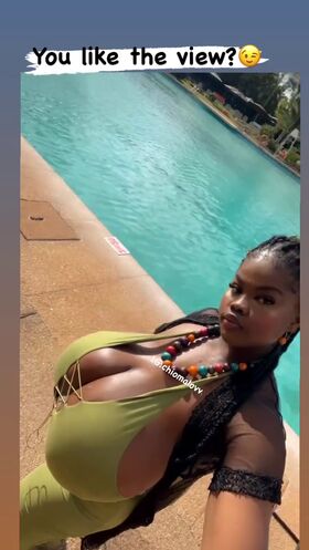 Chioma Lovv Nude Leaks OnlyFans Photo 12
