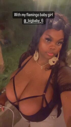 Chioma Lovv Nude Leaks OnlyFans Photo 55