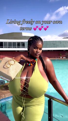 Chioma Lovv Nude Leaks OnlyFans Photo 63