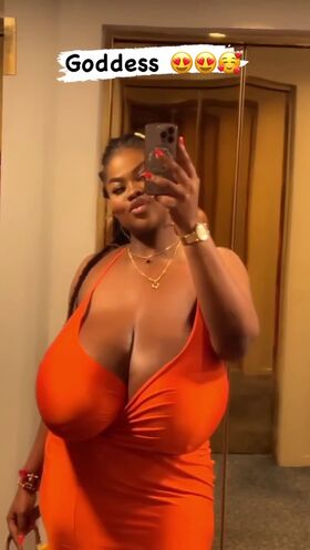 Chioma Lovv Nude Leaks OnlyFans Photo 104