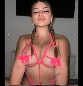 Chiqui Nude Leaks OnlyFans Photo 13