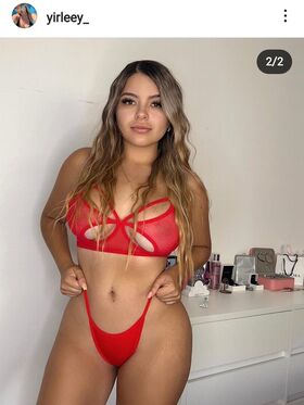 Chiqui Nude Leaks OnlyFans Photo 24