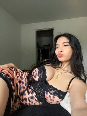 ChiquitaFairy Nude Leaks OnlyFans Photo 23