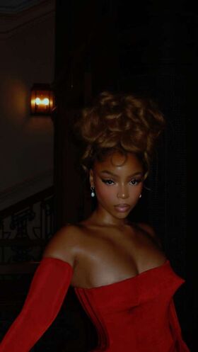 Chloe Bailey 裸露泄露OnlyFans照片 18