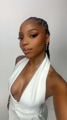 Chloe Bailey 裸露泄露OnlyFans照片 27