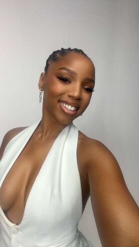 Chloe Bailey 裸露泄露OnlyFans照片 30