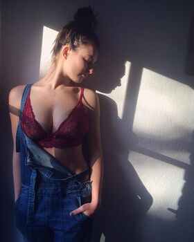 Chloe Bonhaure Nude Leaks OnlyFans Photo 13